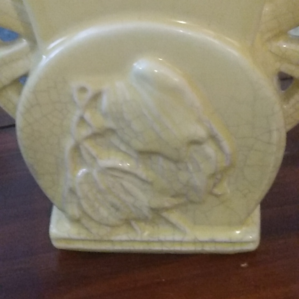 Beautiful Yellow Antique McCoy Art Deco Vase - Picture 6 of 7